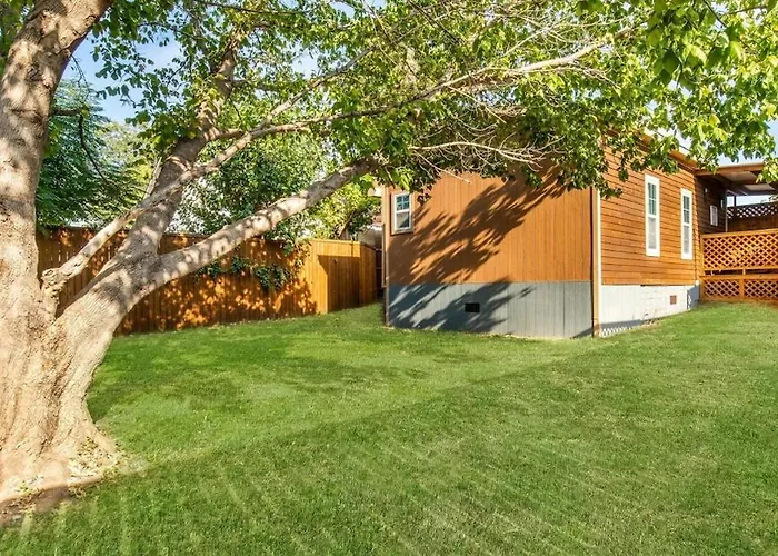 Holiday home Stockyards 5 Mins, New, Sleeps 8 Cedar House, Tcu *
