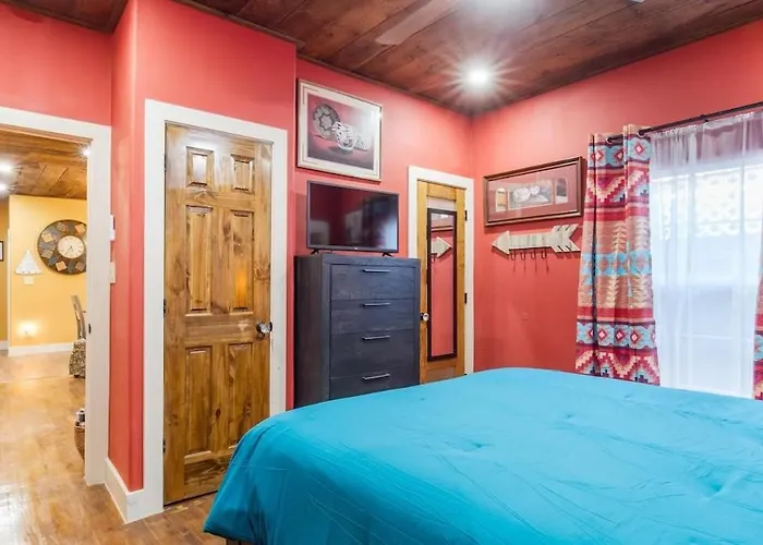 Holiday home Stockyards 5 Mins, New, Sleeps 8 Cedar House, Tcu